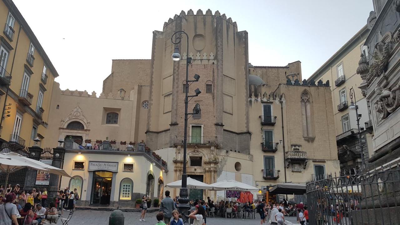 Metro Duomo B&B Napoli Ngoại thất bức ảnh
